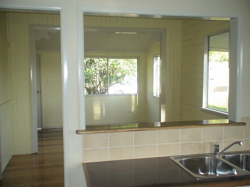 4 Brannigan Street, Tully QLD 4854