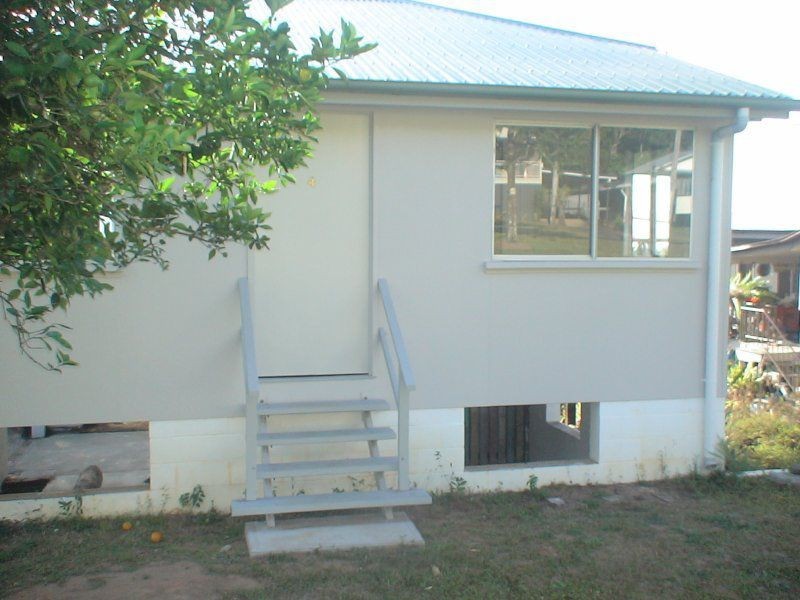 4 Brannigan Street, Tully QLD 4854