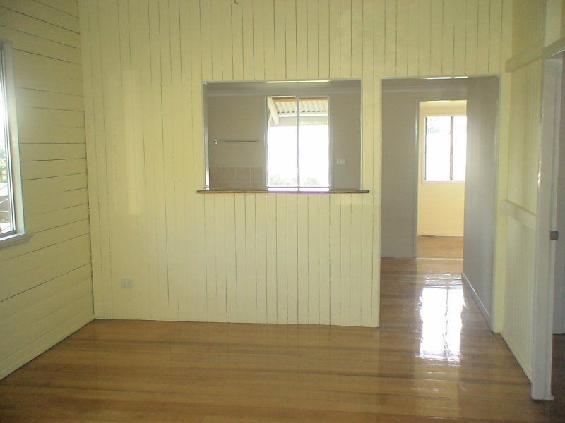 4 Brannigan Street, Tully QLD 4854