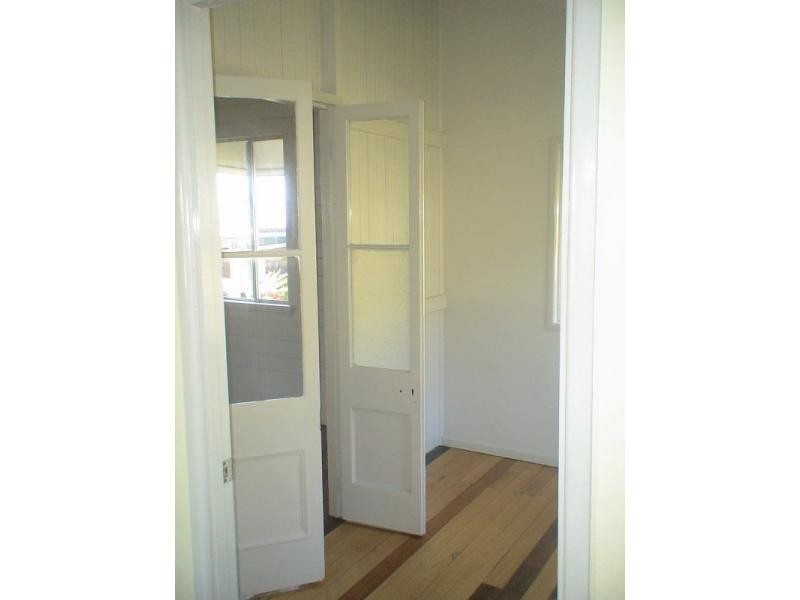 4 Brannigan Street, Tully QLD 4854