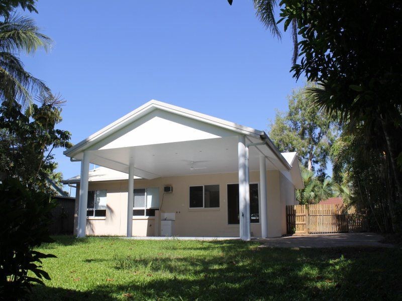 7 Holland Street, Wongaling Beach QLD 4852