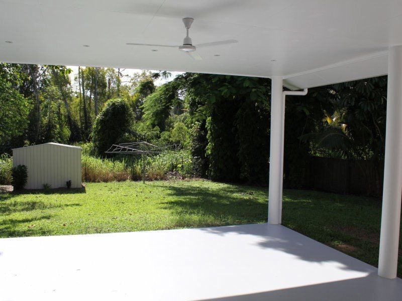 7 Holland Street, Wongaling Beach QLD 4852