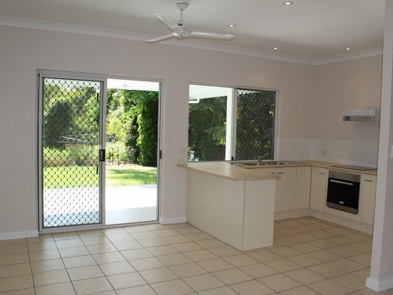 7 Holland Street, Wongaling Beach QLD 4852