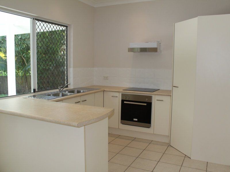 7 Holland Street, Wongaling Beach QLD 4852