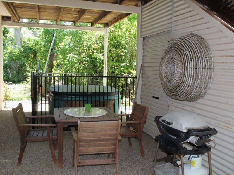 6 Koda Street, Wongaling Beach QLD 4852