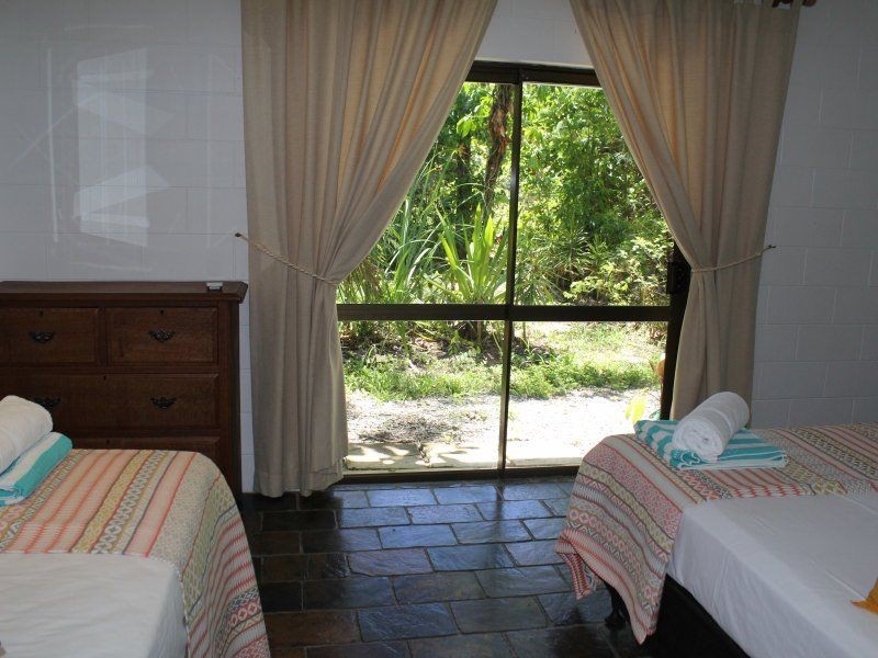 6 Koda Street, Wongaling Beach QLD 4852