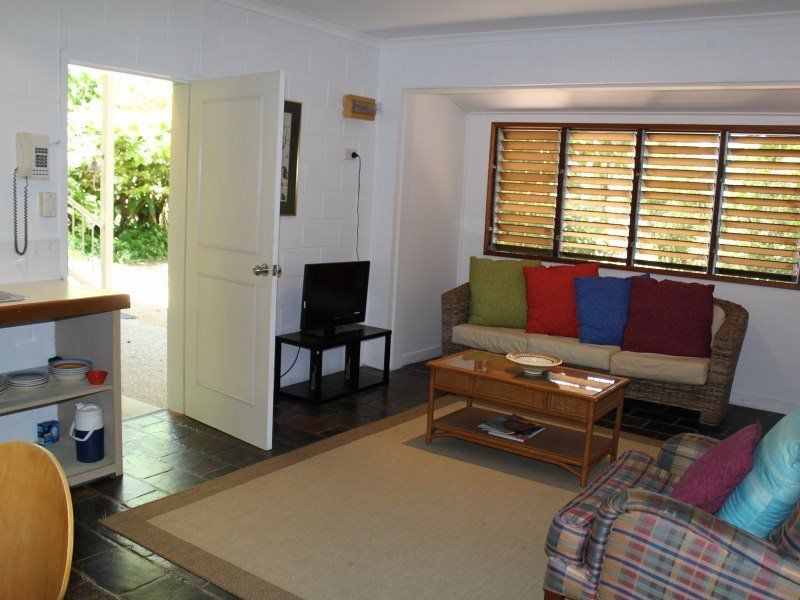 6 Koda Street, Wongaling Beach QLD 4852