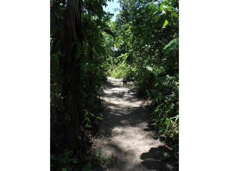 6 Koda Street, Wongaling Beach QLD 4852