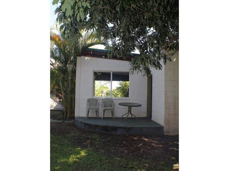 4 Walter Lever Estate Road, Silkwood QLD 4856