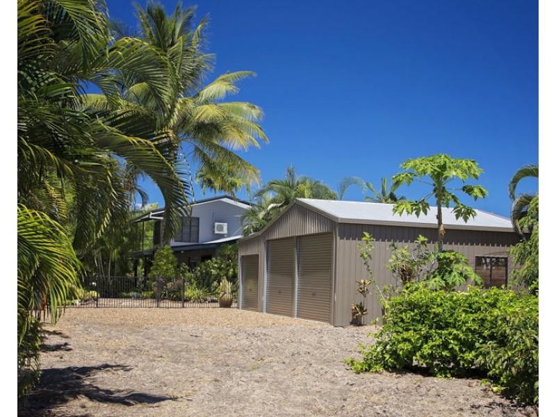 1 Heliconia Court, South Mission Beach QLD 4852