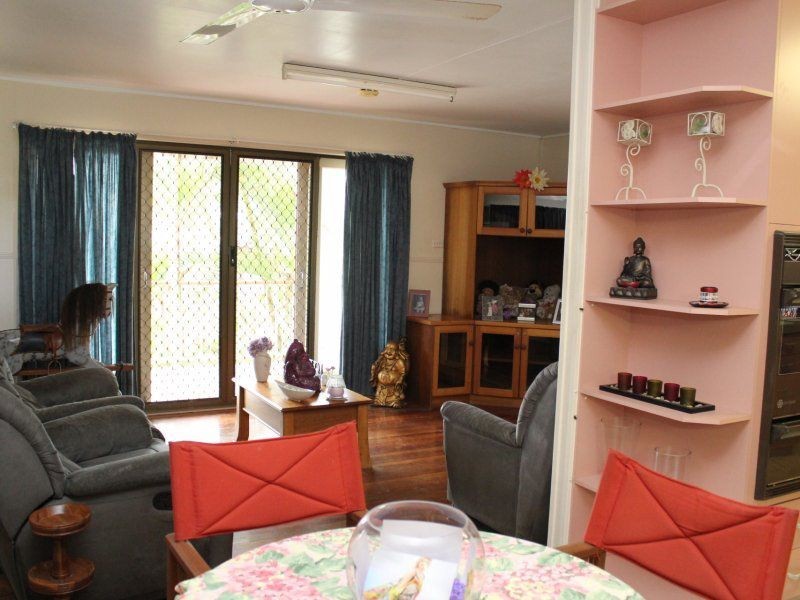 11 McDonald Street, Tully QLD 4854