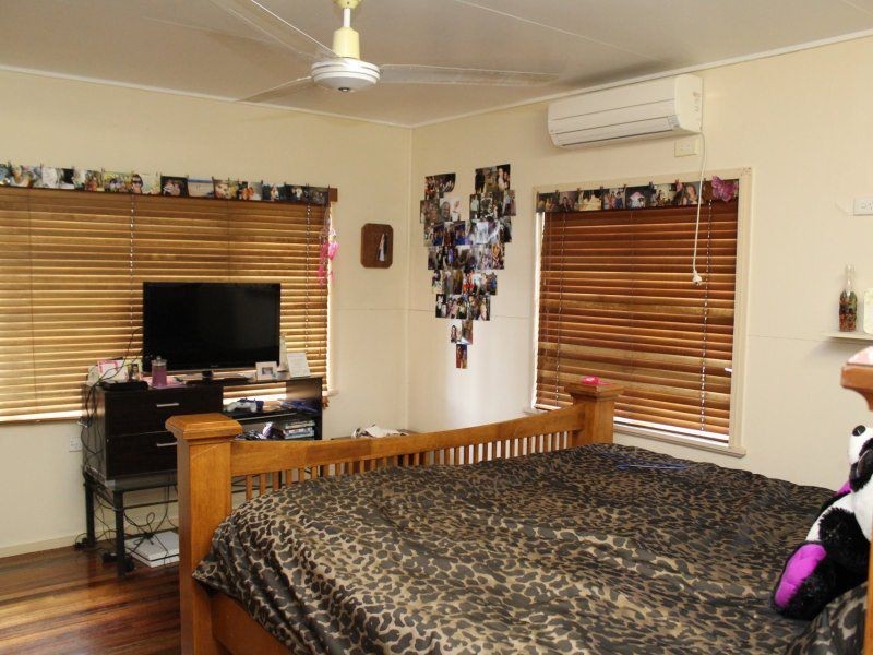 11 McDonald Street, Tully QLD 4854