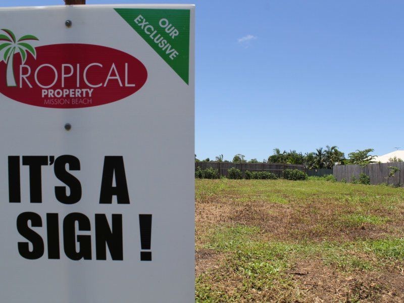 12 Spinnaker Street, South Mission Beach QLD 4852