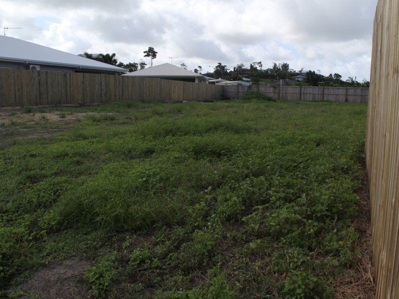 12 Spinnaker Street, South Mission Beach QLD 4852