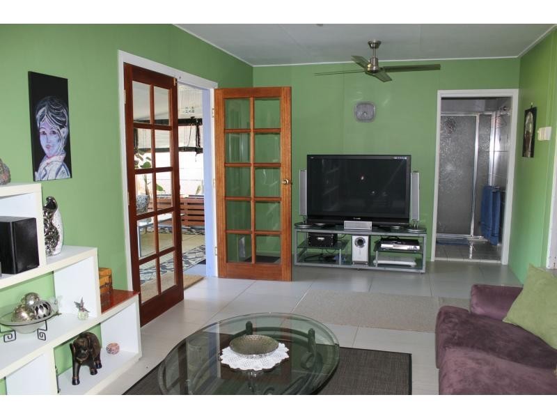 6 Walter Lever Estate Road, Silkwood QLD 4856