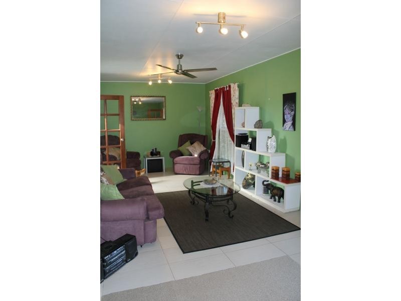 6 Walter Lever Estate Road, Silkwood QLD 4856