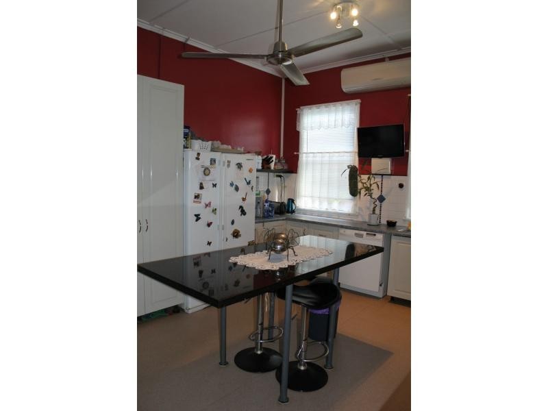 6 Walter Lever Estate Road, Silkwood QLD 4856