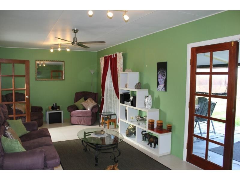 6 Walter Lever Estate Road, Silkwood QLD 4856