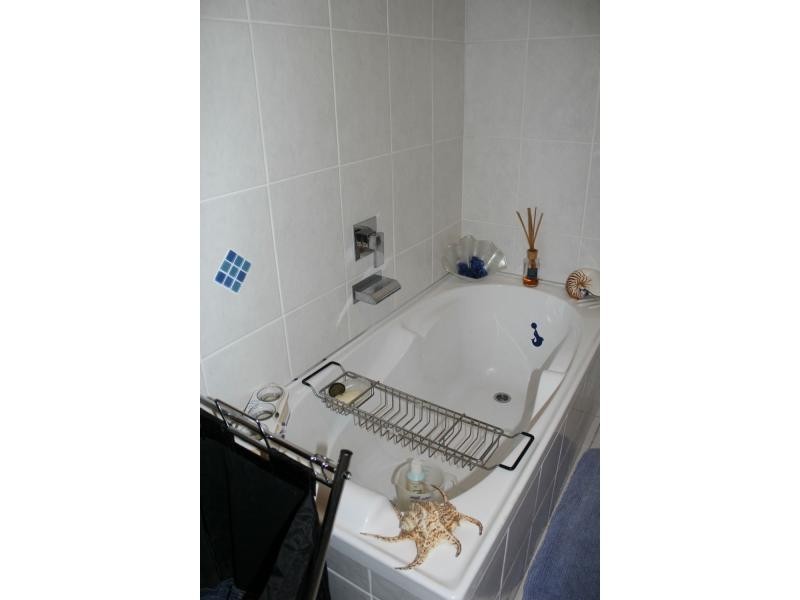 6 Walter Lever Estate Road, Silkwood QLD 4856