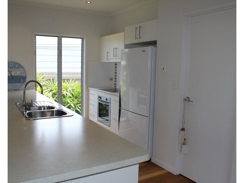 53 Midshipman Street, South Mission Beach QLD 4852