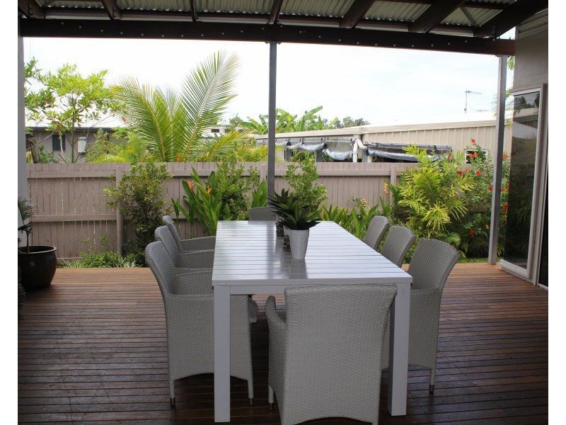 53 Midshipman Street, South Mission Beach QLD 4852