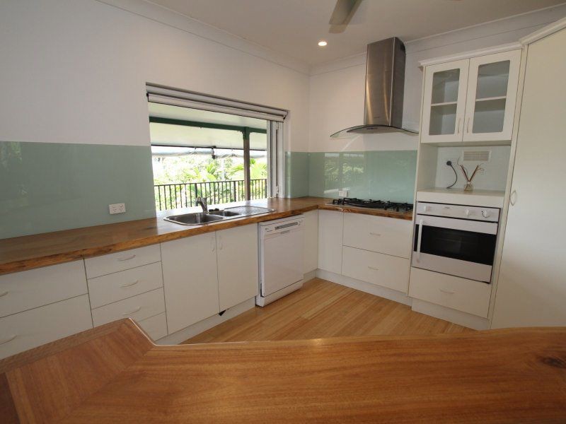 54 Mission Drive, South Mission Beach QLD 4852