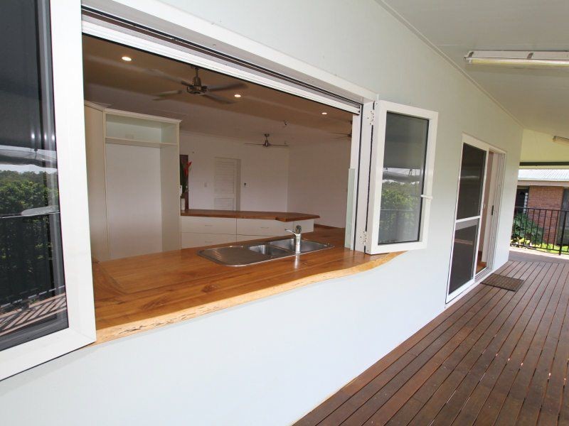 54 Mission Drive, South Mission Beach QLD 4852