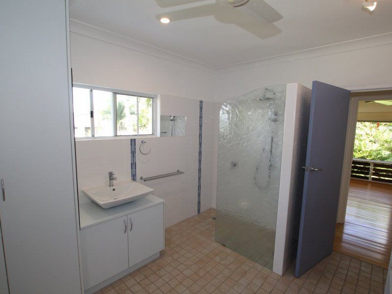 54 Mission Drive, South Mission Beach QLD 4852