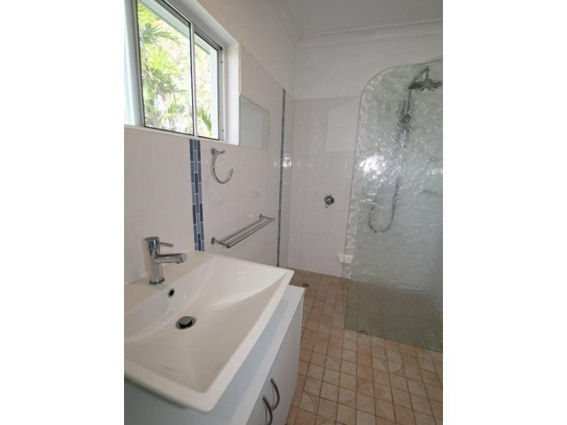 54 Mission Drive, South Mission Beach QLD 4852