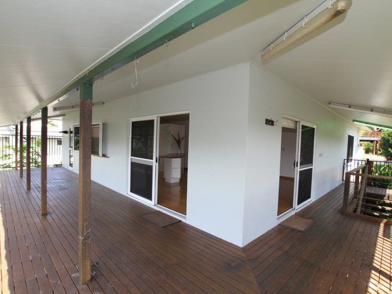 54 Mission Drive, South Mission Beach QLD 4852