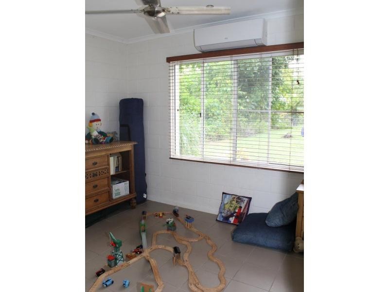 8 Kwila Street, Wongaling Beach QLD 4852