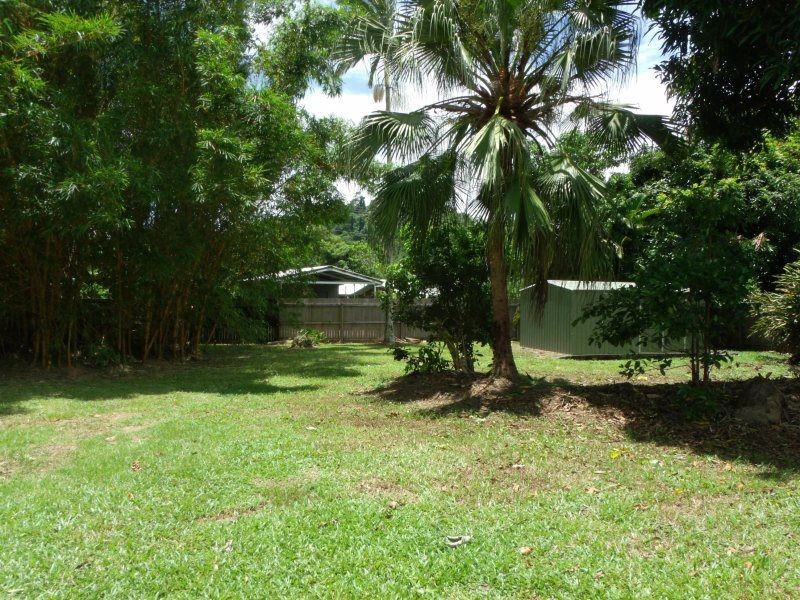 3 Butler Road, Bingil Bay QLD 4852