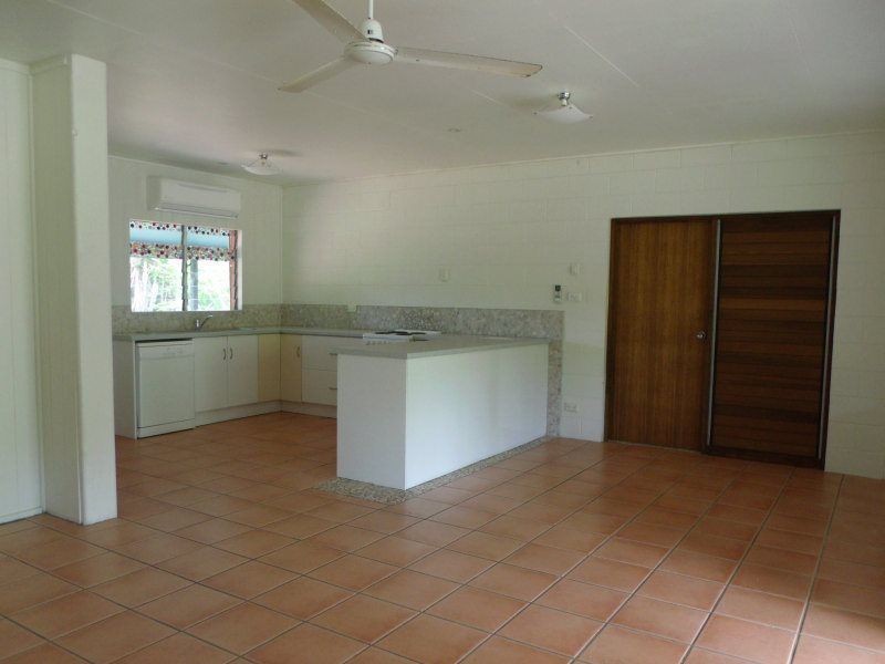 3 Butler Road, Bingil Bay QLD 4852