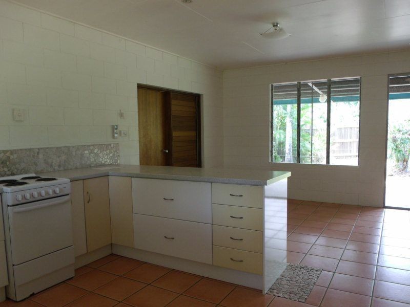 3 Butler Road, Bingil Bay QLD 4852
