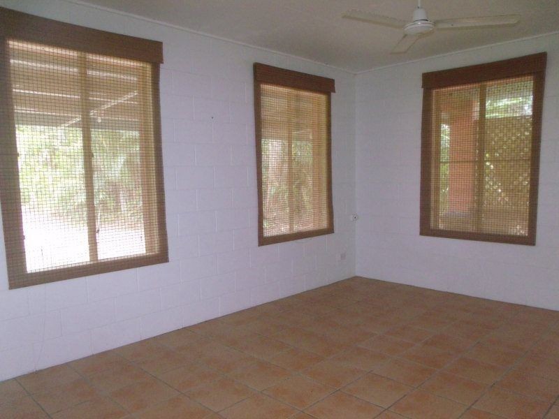 3 Butler Road, Bingil Bay QLD 4852