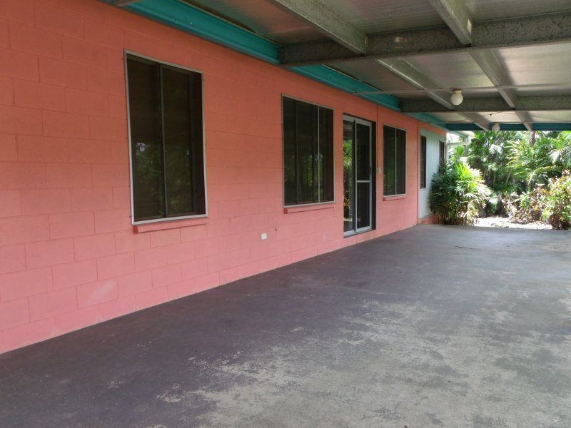 3 Butler Road, Bingil Bay QLD 4852
