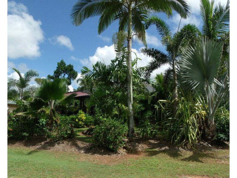 20 Kent Close, Mission Beach QLD 4852