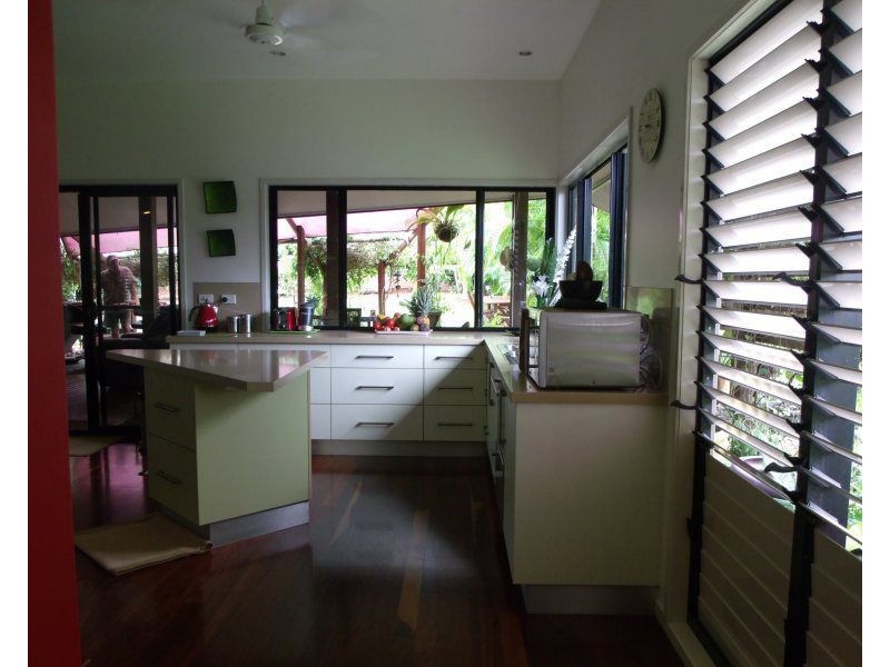 20 Kent Close, Mission Beach QLD 4852