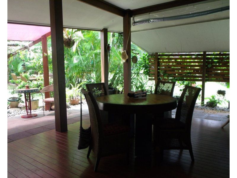 20 Kent Close, Mission Beach QLD 4852