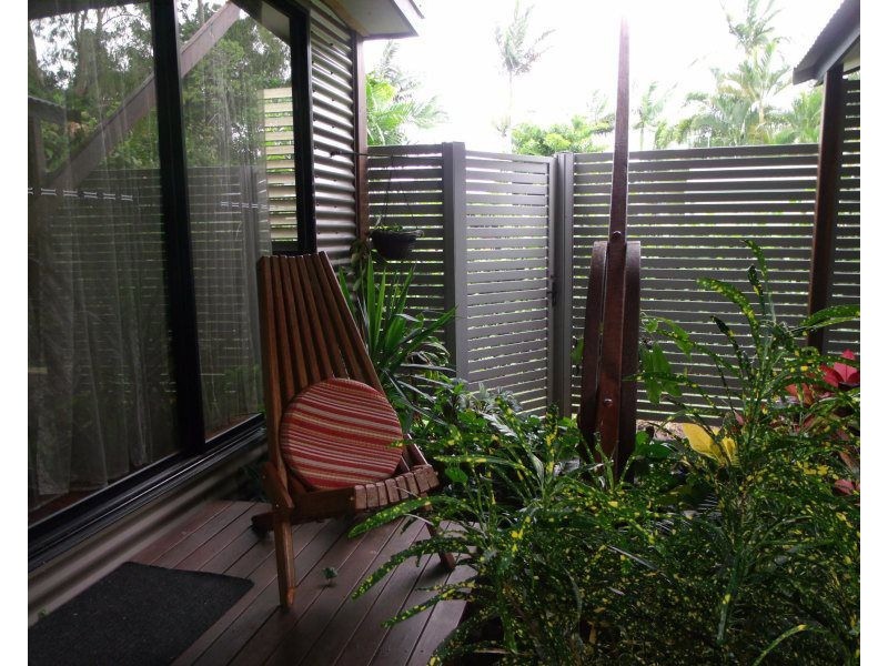 20 Kent Close, Mission Beach QLD 4852