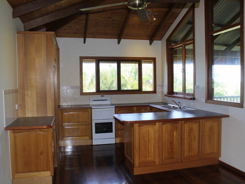 14 Giufre Crescent, Wongaling Beach QLD 4852