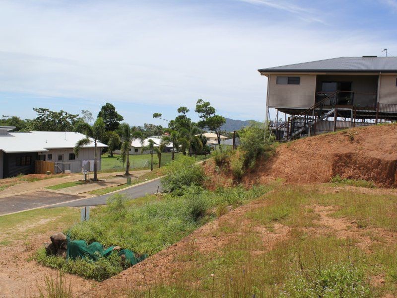 13 Riverside Terrace, South Mission Beach QLD 4852