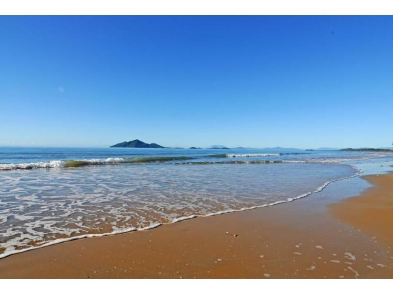 14 Giufre Crescent, Wongaling Beach QLD 4852