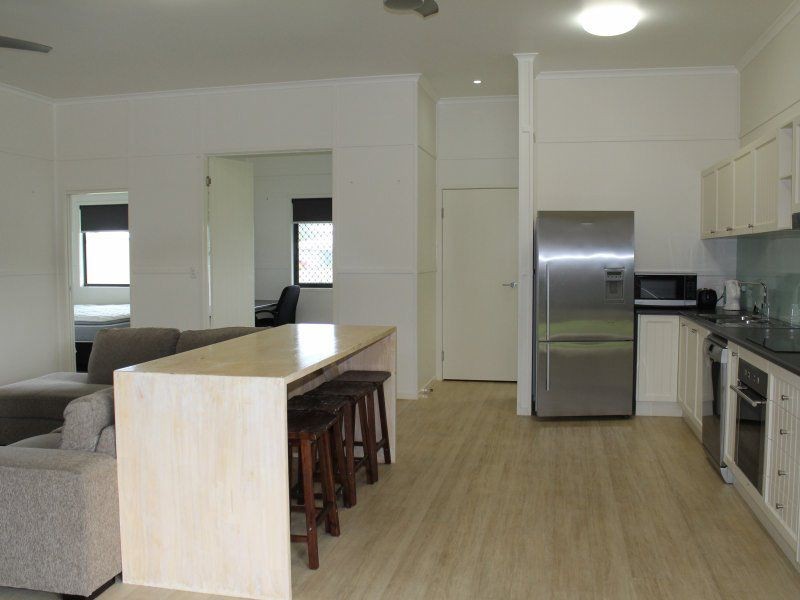 39 Mariner Drive, South Mission Beach QLD 4852