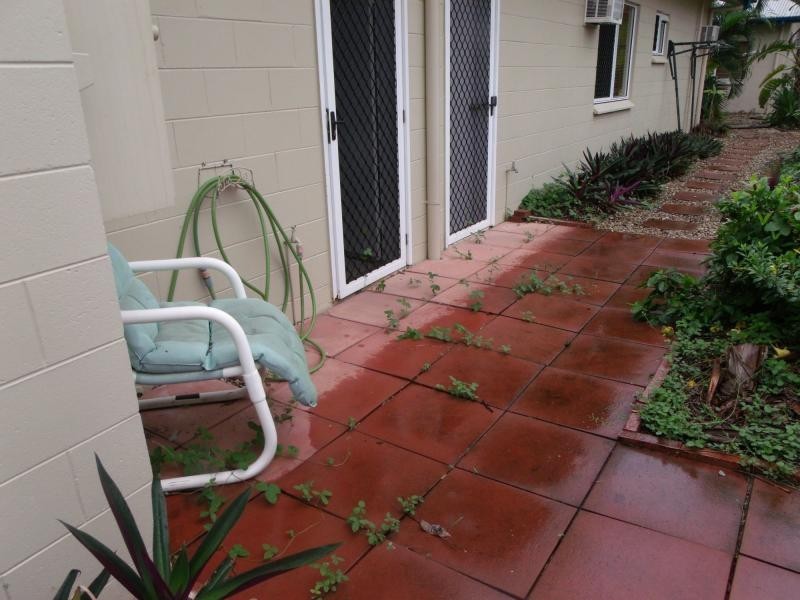 2/15 Seafarer Street, South Mission Beach QLD 4852