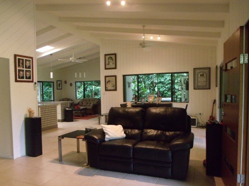11 Kurrajong Close, Wongaling Beach QLD 4852