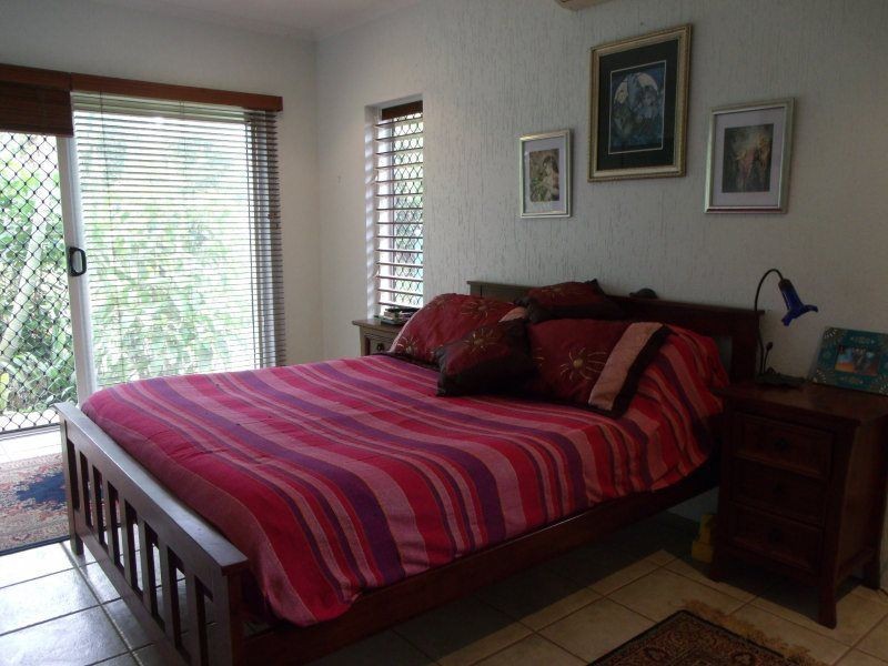 4 Hutchison Close, Mission Beach QLD 4852