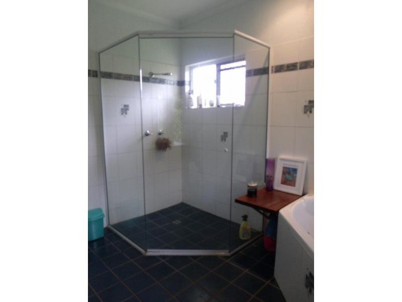4 Hutchison Close, Mission Beach QLD 4852