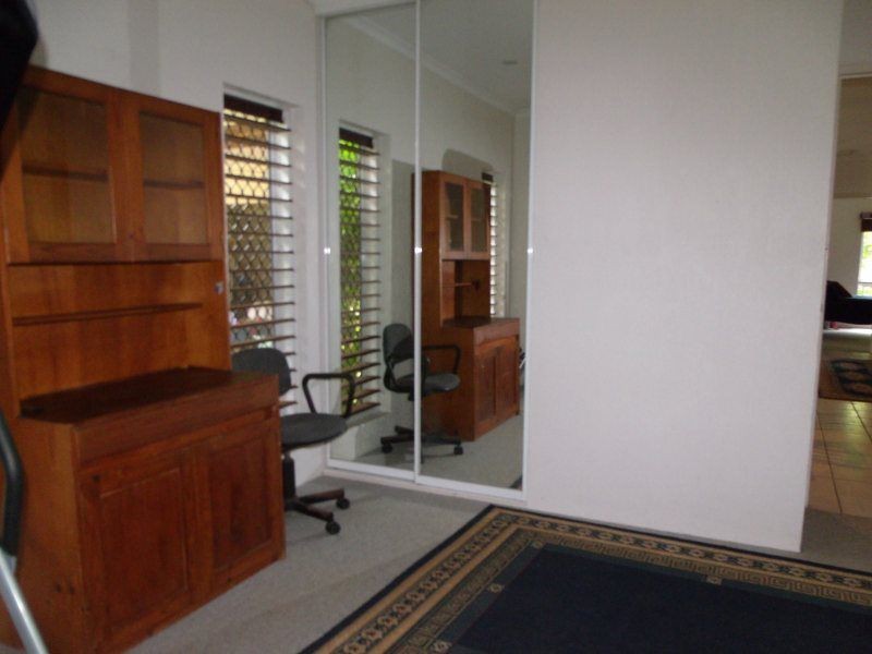 4 Hutchison Close, Mission Beach QLD 4852