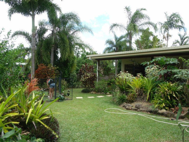 4 Hutchison Close, Mission Beach QLD 4852